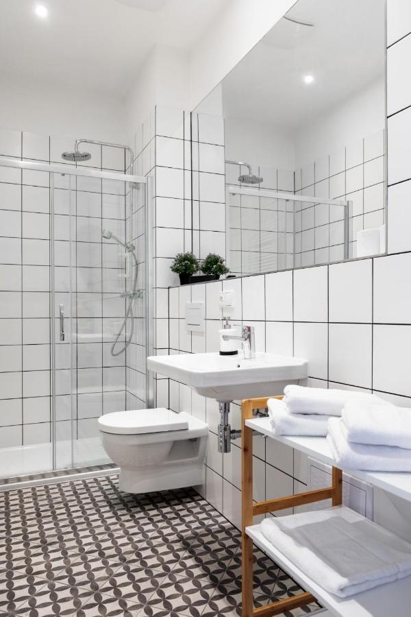 Апартаменты Turnkey I Balcony Studio Прага Экстерьер фото